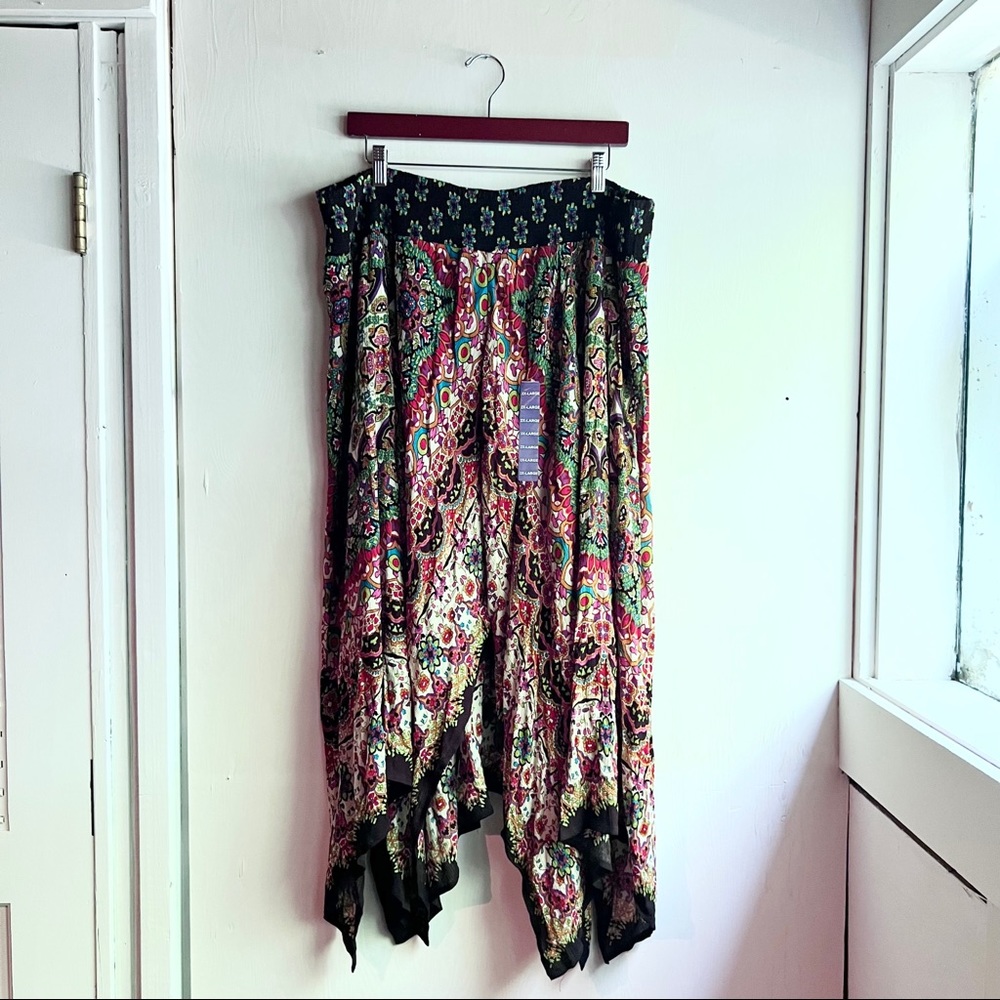 Bila Multicolor Floral Skirt